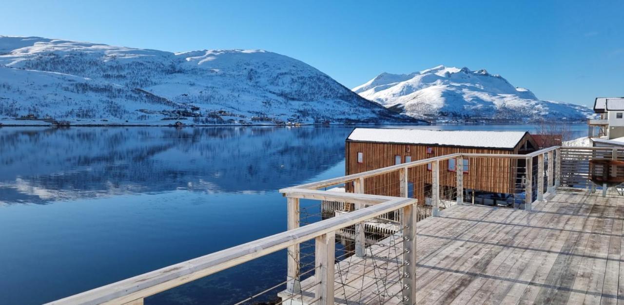 Kaldfjord Sea House Villa